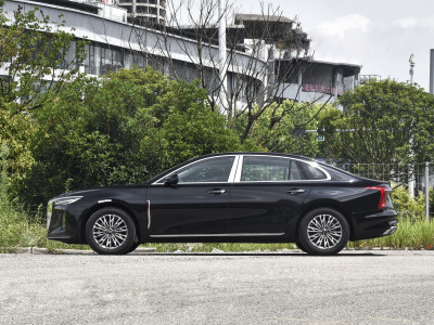HongQi H5  Фото №7